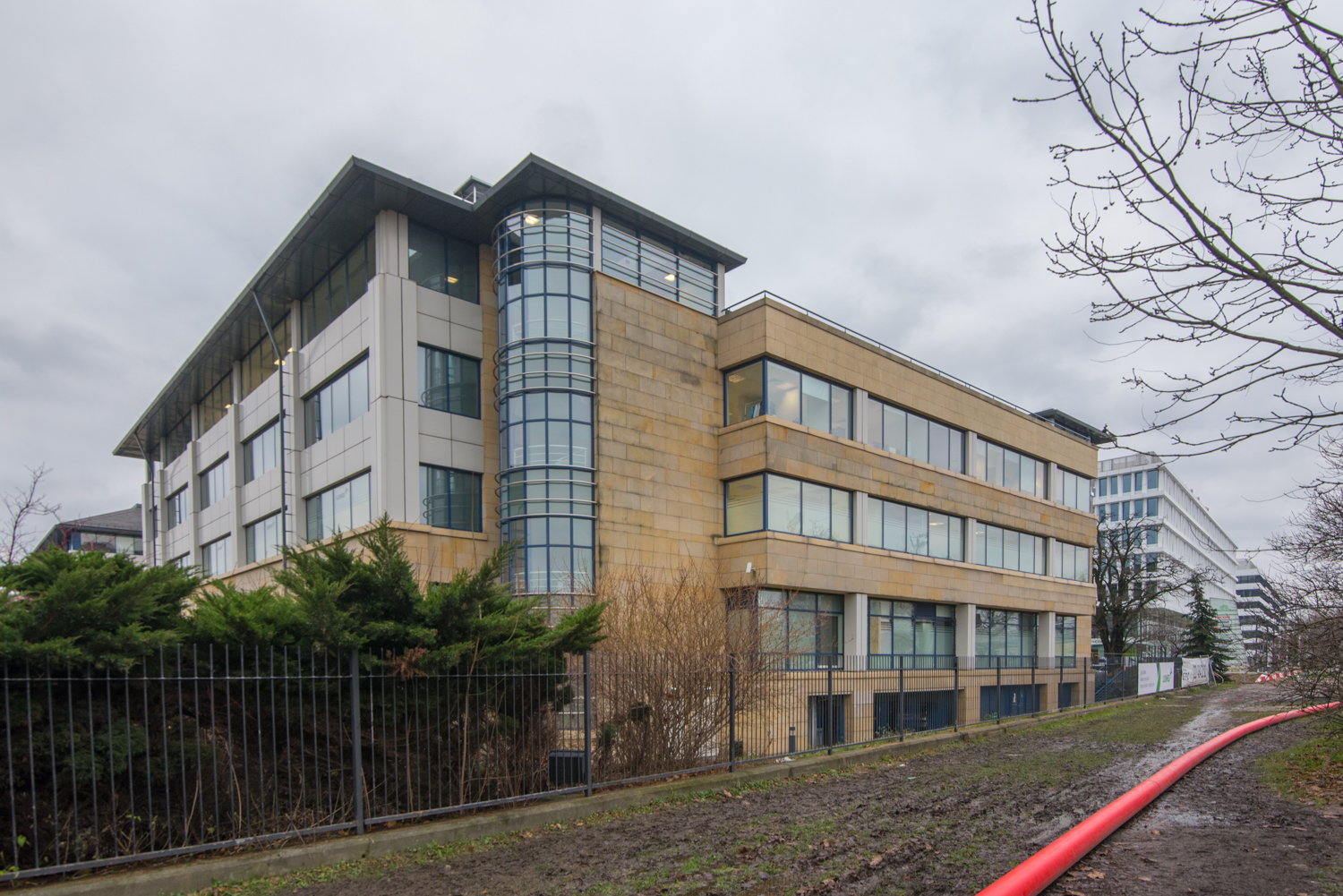 Zdjęcie architektury budynku Wiśniowy Business Park